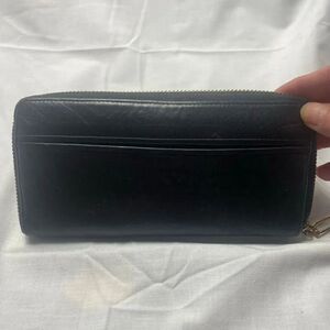 Tusk Zip Around Clutch Wallet Leather Black Minimalist Luxe Timeless Classic 7.5